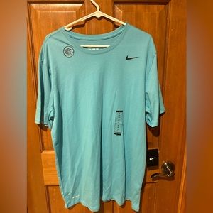 New with tags Nike dri fit tshirt